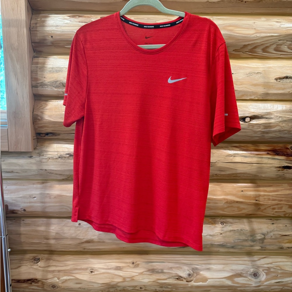 Nike Dri-FIT Miler Men's Running Top